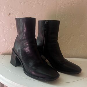 Sam Edelman Women’s Black Leather Block Heel Ankle Boots